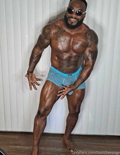 Toolsfreepage Photo nue de fuite OnlyFans de Toolsfreepage #83