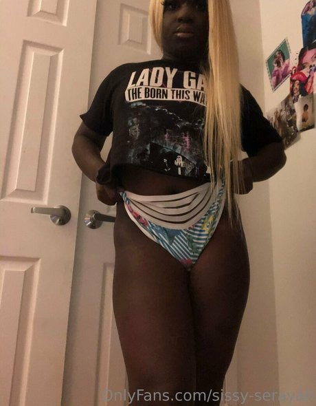 Photo nue de fuite OnlyFans de Sissyserayah