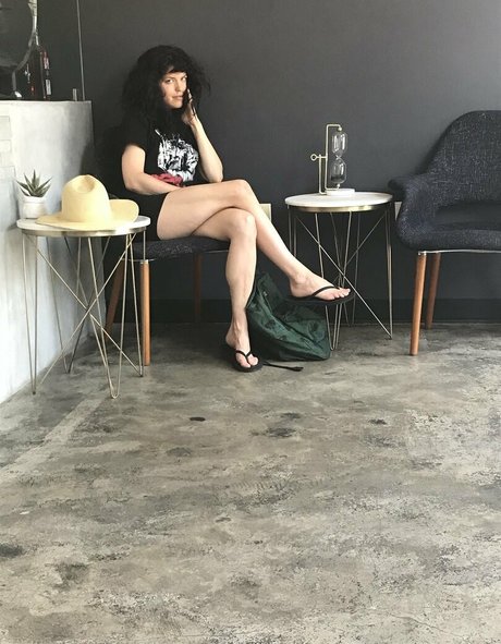 Photo nue de fuite OnlyFans de Emily Axford