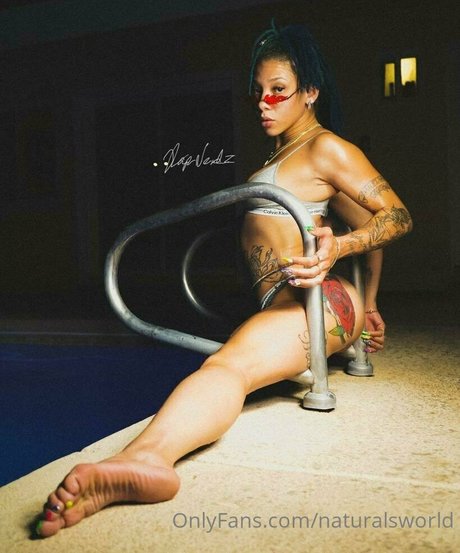 Photo nue de fuite OnlyFans de Naturalsworld