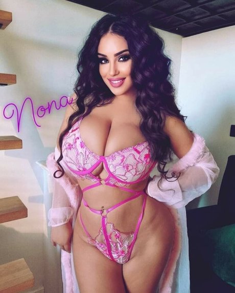 Photo nue de fuite OnlyFans de Nona Adams