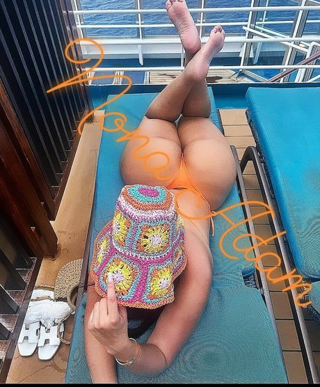 Photo nue de fuite OnlyFans de Nona Adams