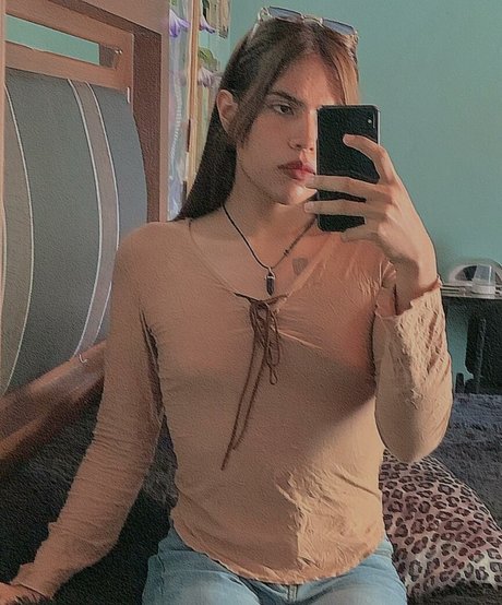 Photo nue de fuite OnlyFans de Lilith Moreno
