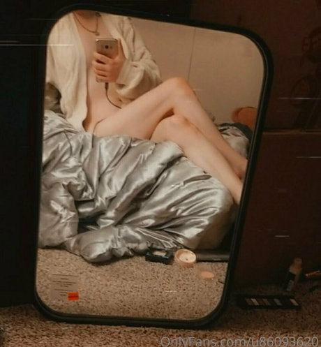 Photo nue de fuite OnlyFans de Abbierosery