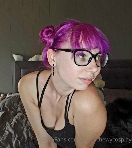 Photo nue de fuite OnlyFans de Gooeychewycosplay