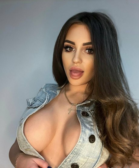 Photo nue de fuite OnlyFans de Belalollitta