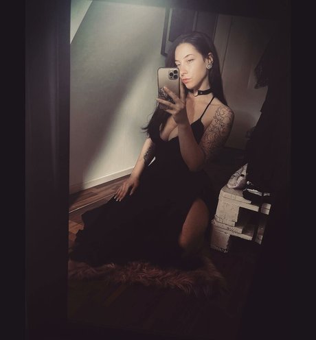 Photo nue de fuite OnlyFans de Vicki25
