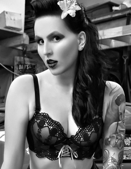 Photo nue de fuite OnlyFans de Miss Black Van Cherry