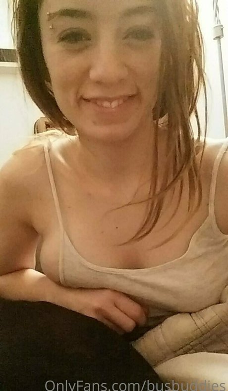 Photo nue de fuite OnlyFans de Busbuddies