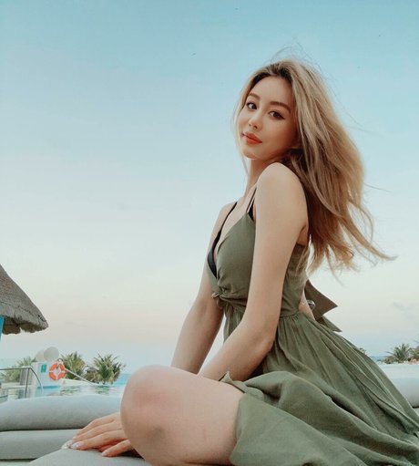 Photo nue de fuite OnlyFans de Wengie
