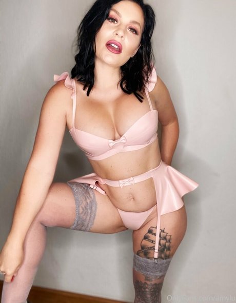 Photo nue de fuite OnlyFans de Amylu