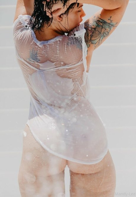 Photo nue de fuite OnlyFans de Mandy Lee