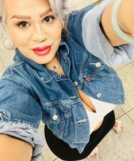 Photo nue de fuite OnlyFans de Myra La Chula