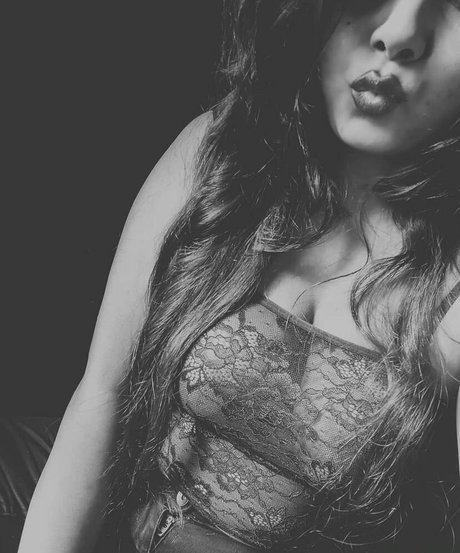 Photo nue de fuite OnlyFans de Maya Diba