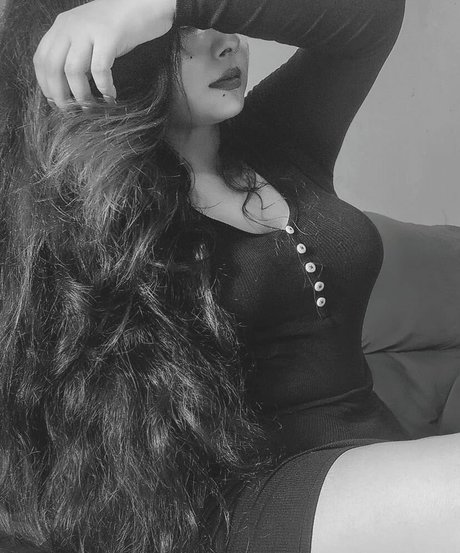 Photo nue de fuite OnlyFans de Maya Diba