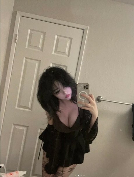 Photo nue de fuite OnlyFans de Limerince