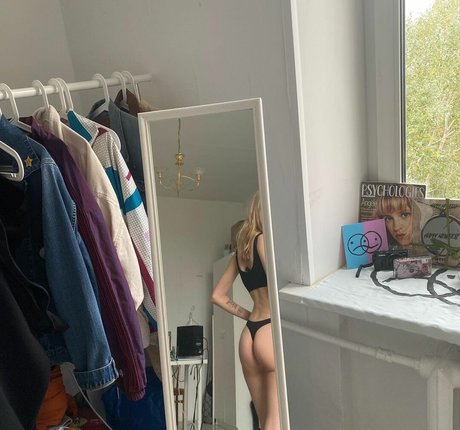 Photo nue de fuite OnlyFans de Fraukrauze