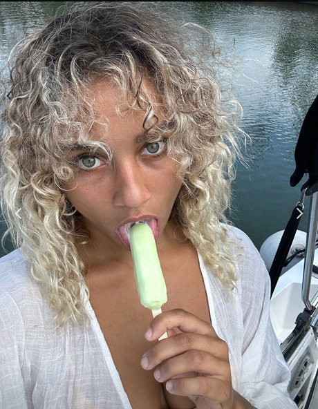 Photo nue de fuite OnlyFans de Salah Brooks