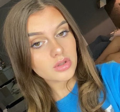 Photo nue de fuite OnlyFans de Isabella Evans