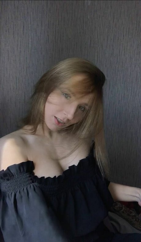 Photo nue de fuite OnlyFans de Lollidream