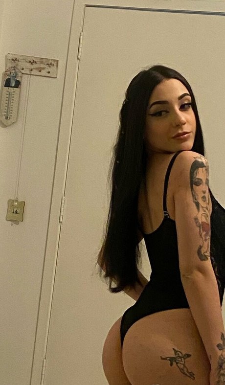Photo nue de fuite OnlyFans de Ellen Maggnus