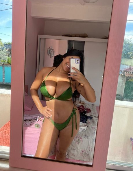 Photo nue de fuite OnlyFans de Missbebesotavip