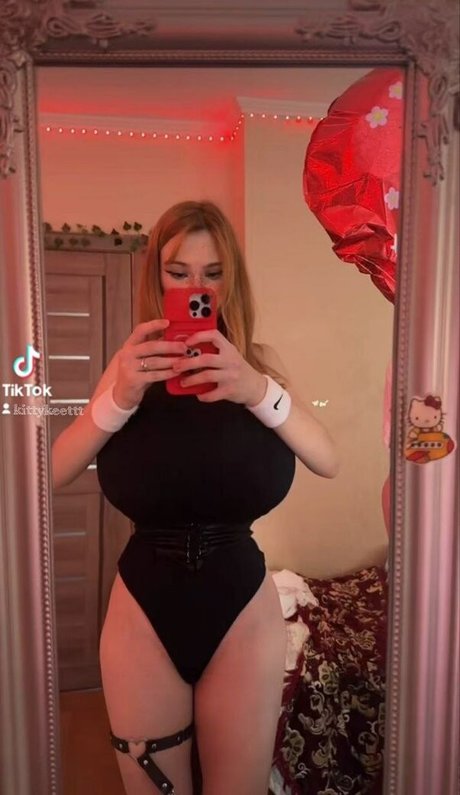 Photo nue de fuite OnlyFans de Kittykett