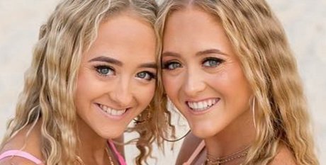 Photo nue de fuite OnlyFans de Rybka Twins