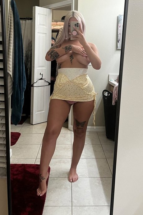 Nicolehlynn