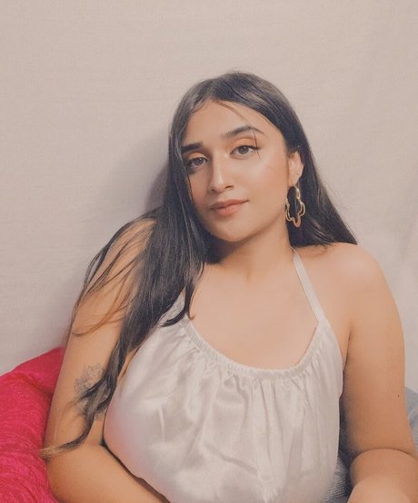 Photo nue de fuite OnlyFans de Ruchika Tandon