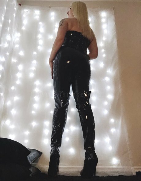 Photo nue de fuite OnlyFans de Emmafromsweden