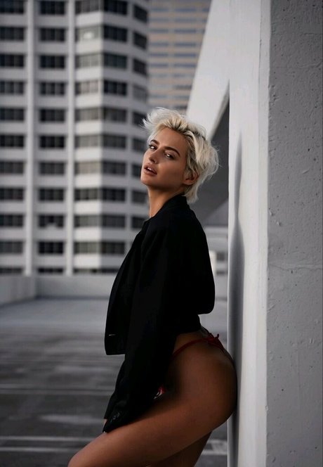 Photo nue de fuite OnlyFans de Allie Alina