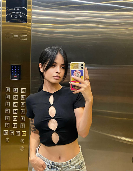 Photo nue de fuite OnlyFans de Karinasweety69