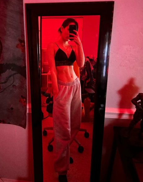Photo nue de fuite OnlyFans de Dpsdeku
