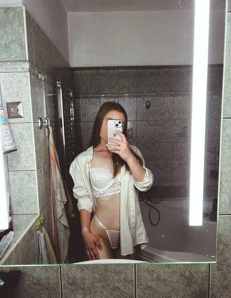 Ellieangel4