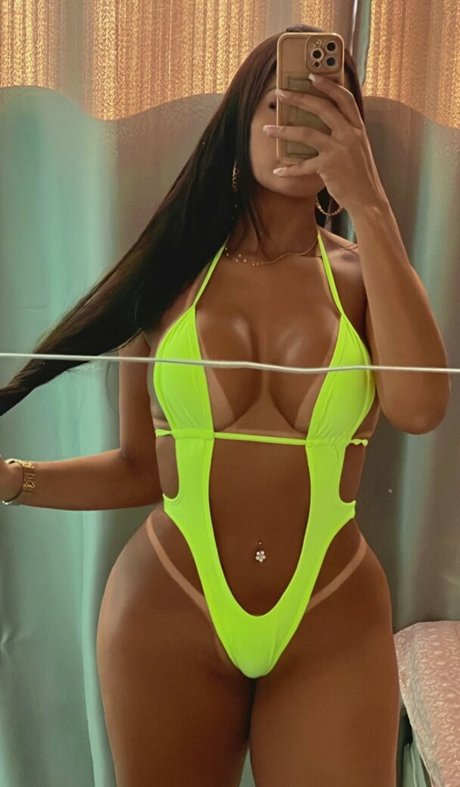 Photo nue de fuite OnlyFans de Ana Paula Oliveira