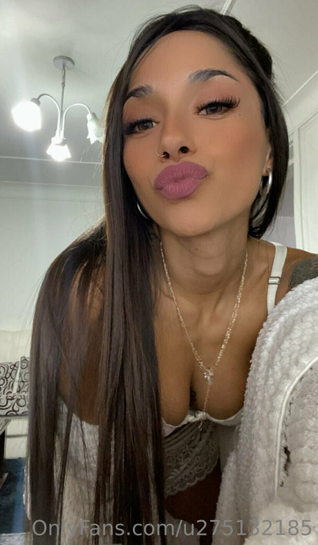 Photo nue de fuite OnlyFans de Ginamoreno