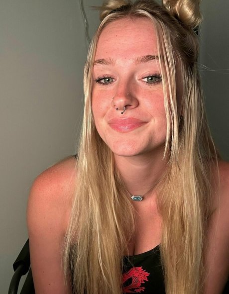 Photo nue de fuite OnlyFans de Bloomingblake