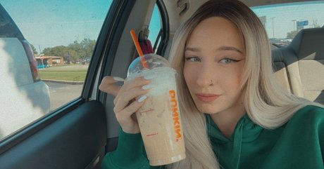 Photo nue de fuite OnlyFans de Bookswithari
