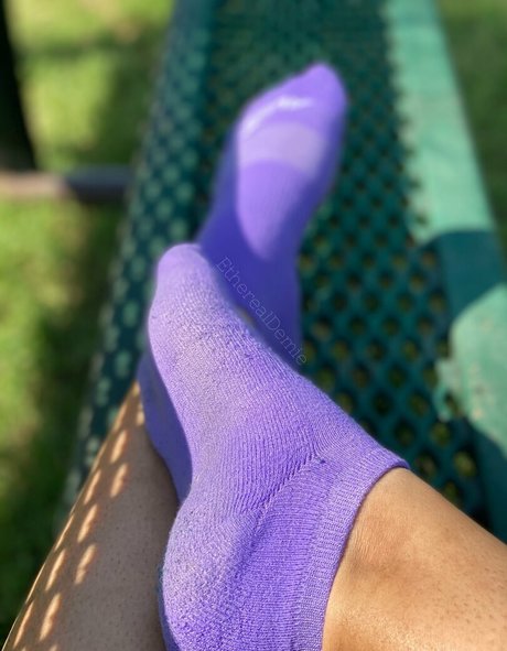 Etherealdemiefeet
