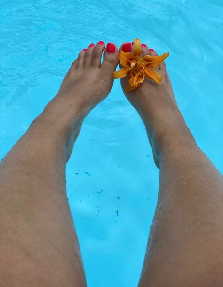 Etherealdemiefeet