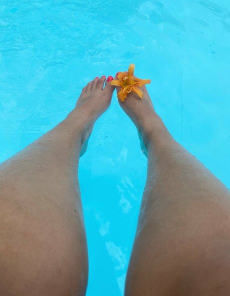 Etherealdemiefeet