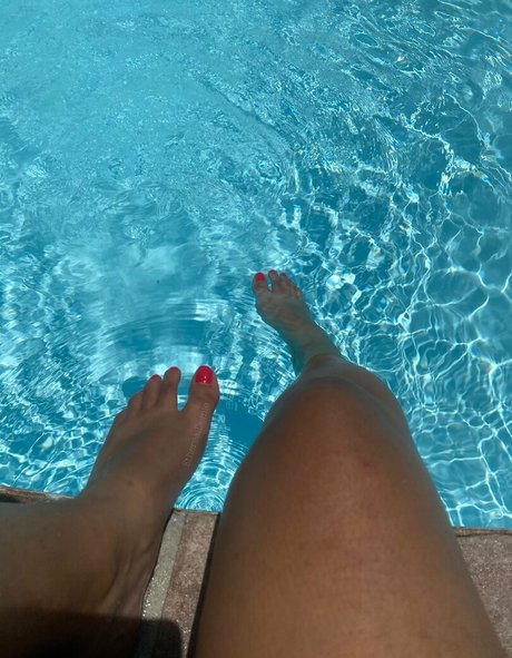 Etherealdemiefeet