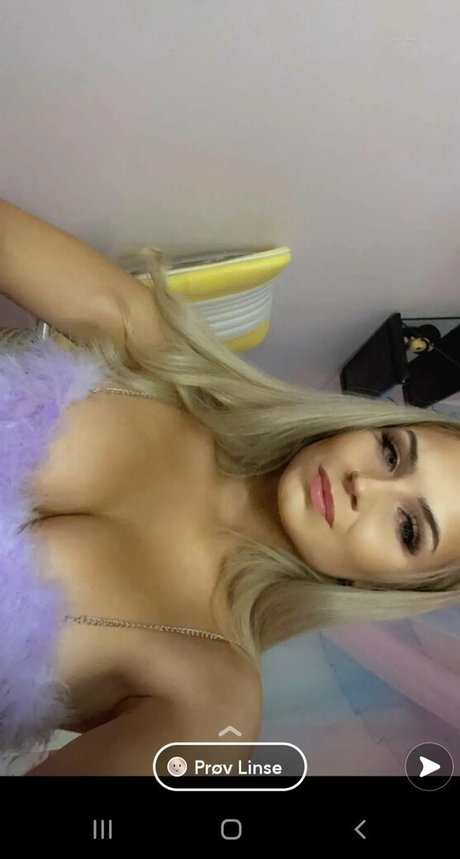 Photo nue de fuite OnlyFans de Synnetsol