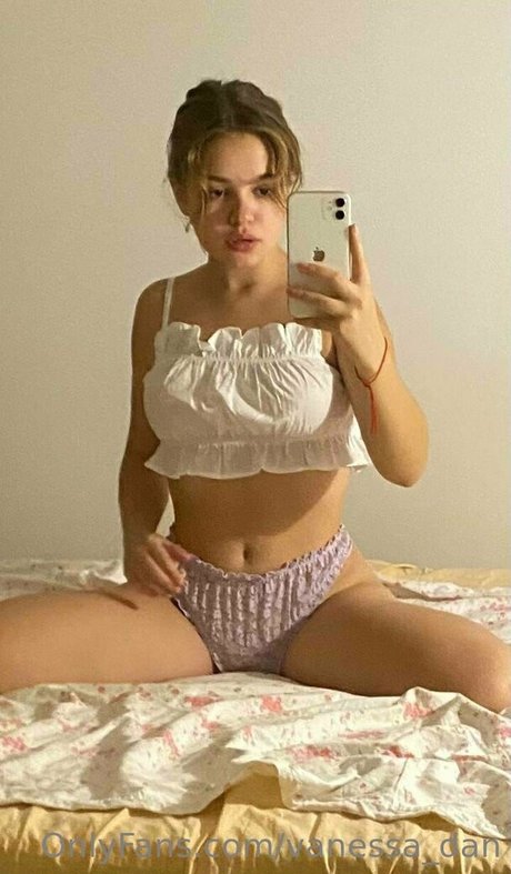 Photo nue de fuite OnlyFans de Vanessadan