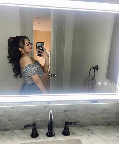 Punjabi Mami