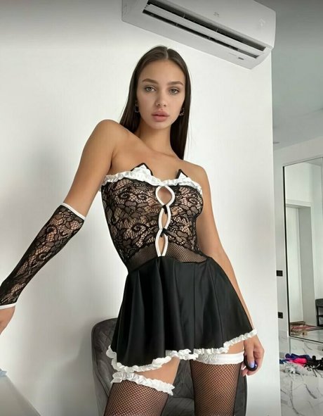 Photo nue de fuite OnlyFans de Mollyshugarbabyfree