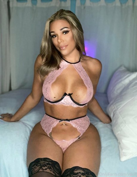 Tslaurencox