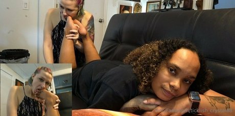 Photo nue de fuite OnlyFans de Ticklishcrystal88