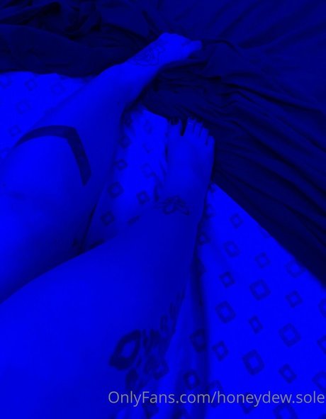 Photo nue de fuite OnlyFans de Honeydewsole
